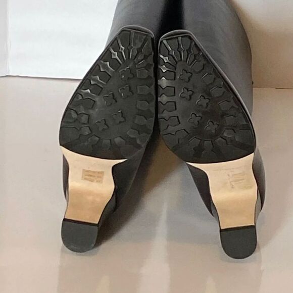 Manolo Blahnik Cantuna Square-toe Leather Boots size 37.5 - Picture 10 of 11